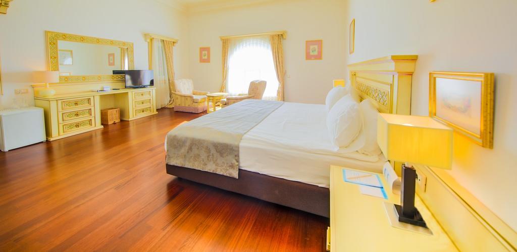 Salmakis Resort & Spa Bodrum Exterior photo